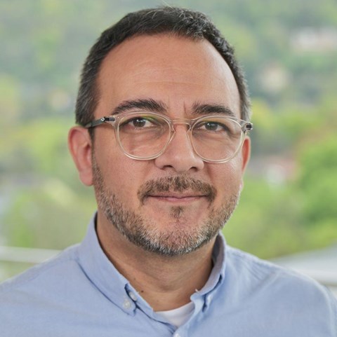 Caritas-Mitarbeiter Levent Sacar
